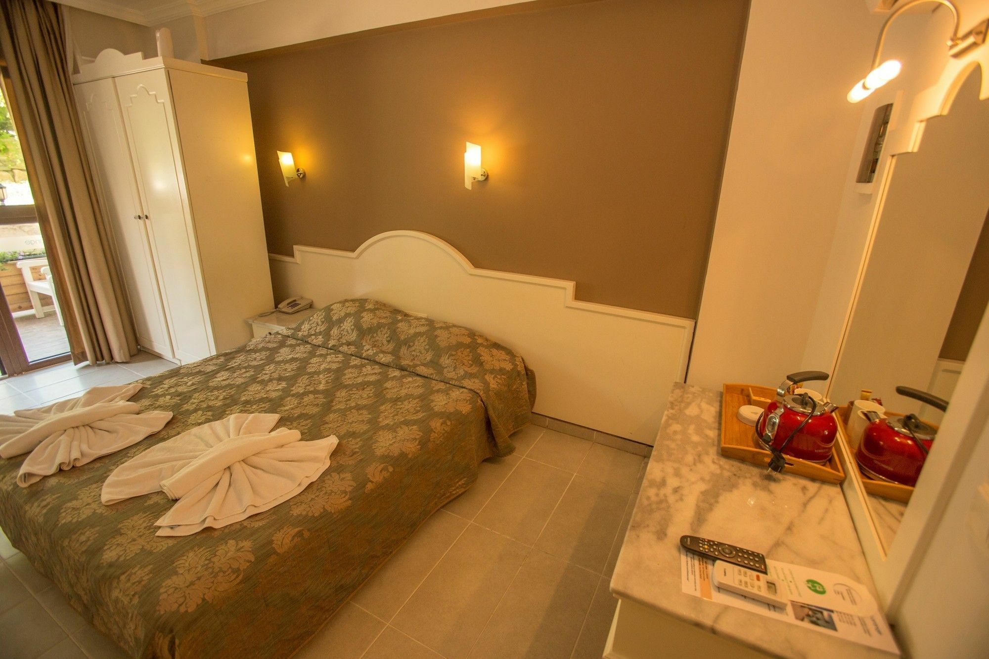 S3 Hotels Orange โอลลุนเดนิซ ภายนอก รูปภาพ